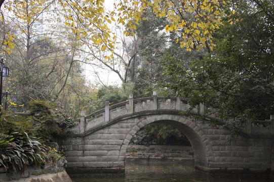 成都人民公園拱橋