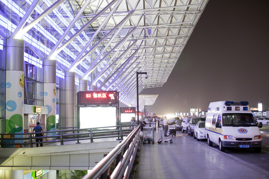 深圳機(jī)場 現(xiàn)代建筑 航站樓