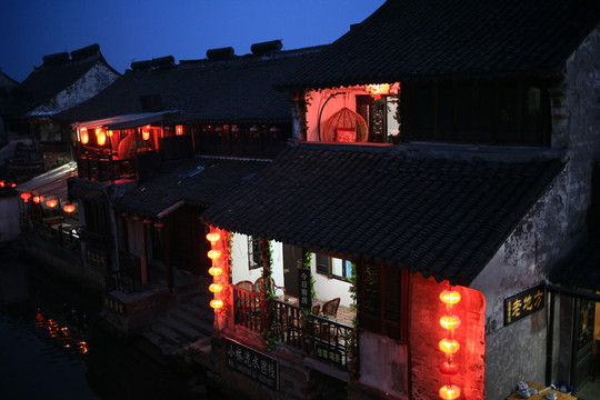 古鎮(zhèn)客棧