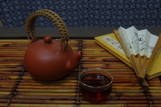茶壺  茶杯 扇子