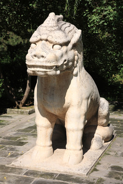 十三陵神路雕像
