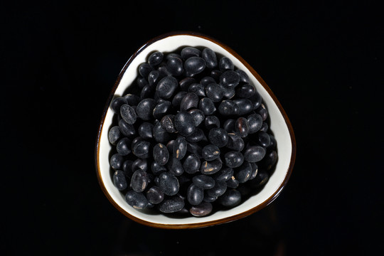 黑豆