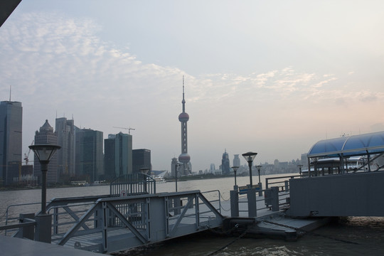 上海外灘 外灘港口 浦江 碼頭