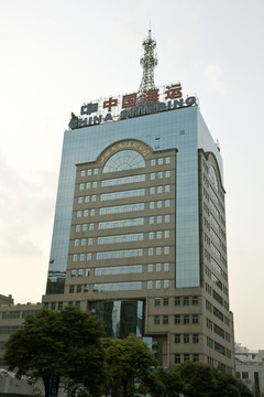 上海 外灘 老建筑 現(xiàn)代建筑