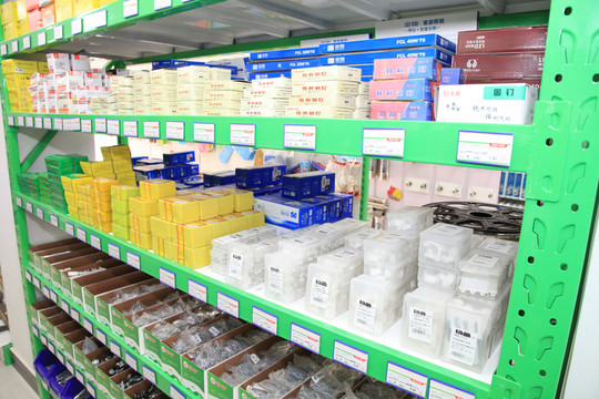 建材商店