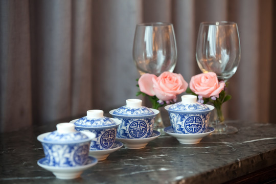 茶杯與酒杯