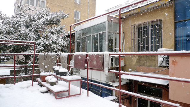 雪景 民居 百姓生活 庭院
