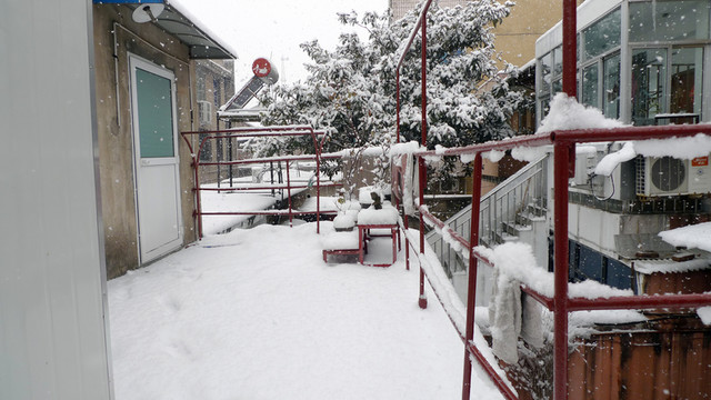 雪景 民居 百姓生活 庭院