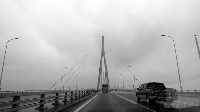 現(xiàn)代橋梁 蘇通大橋 現(xiàn)代建筑