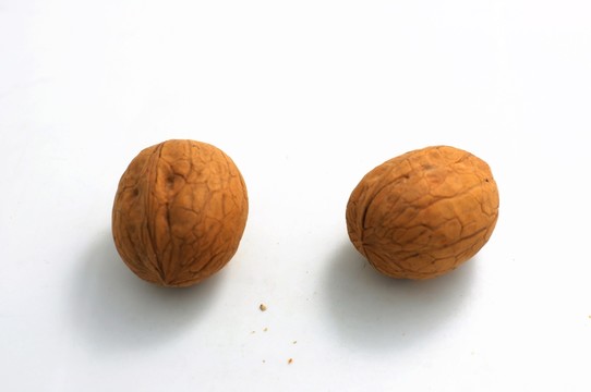 核桃 生核桃