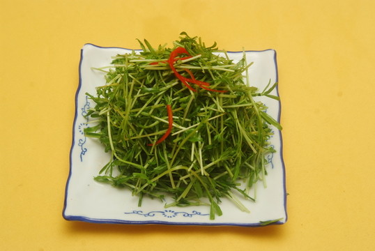 拌草尖