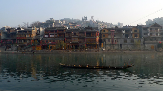 鳳凰古城 沱江 鳳凰城 旅游