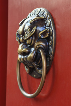 故宮獅子頭門環(huán)
