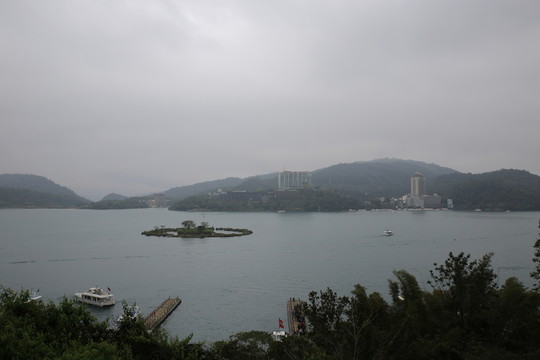 日月潭