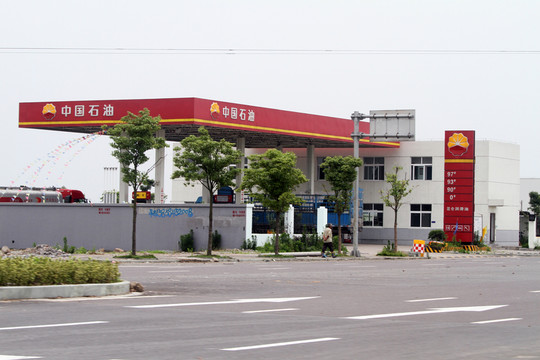 加油站 中國石化 中國石油
