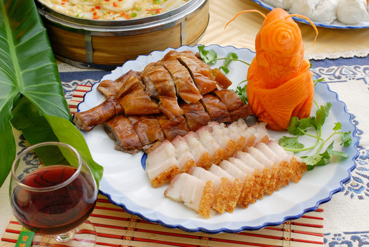 燒肉拼盤