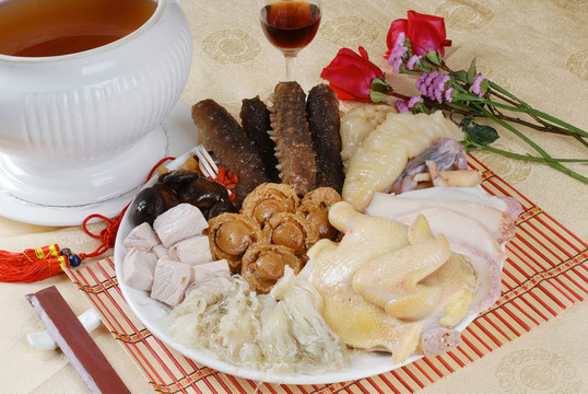 滋補(bǔ)湯
