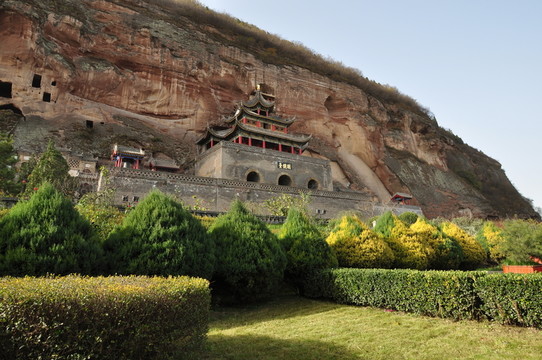 陜西彬縣大佛寺全景