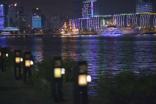 上海 浦東 現(xiàn)代建筑 夜景