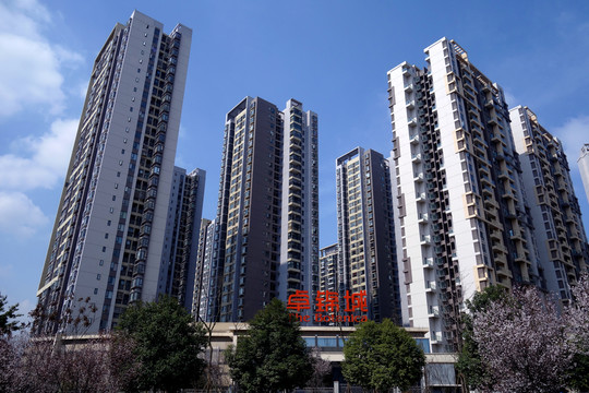 藍(lán)天白云高檔住宅