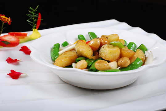 翡翠夏果雪魚粒