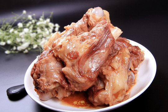 醬大棒骨