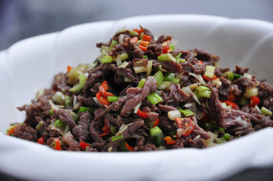 生炒黑山羊肉