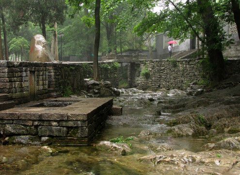 醉翁亭前雨