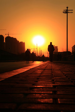 夕陽 道路 行人