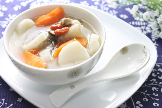 山藥骨頭湯