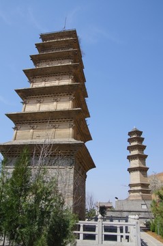 陜西西安華嚴(yán)寺雙塔