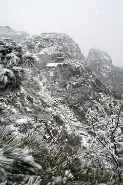 泰山雪景