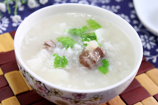 淮山豬骨粥
