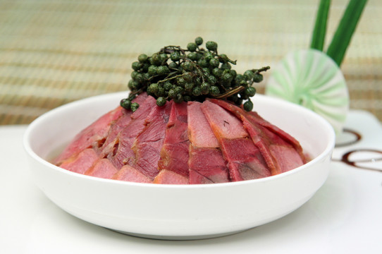 鮮椒牛腱