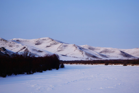 呼倫貝爾雪野