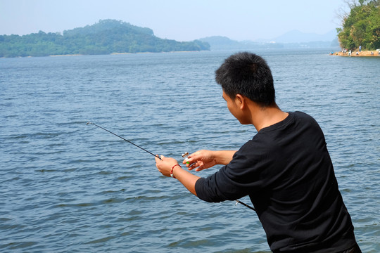 釣魚