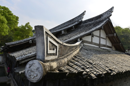 屋檐