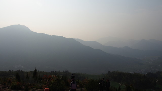 山巒起伏