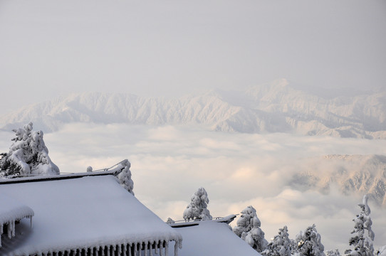 峨眉山
