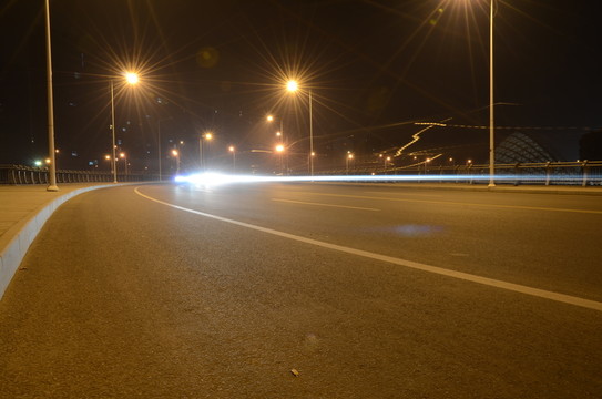 道路