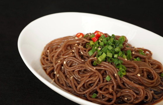 酸辣蕨根粉