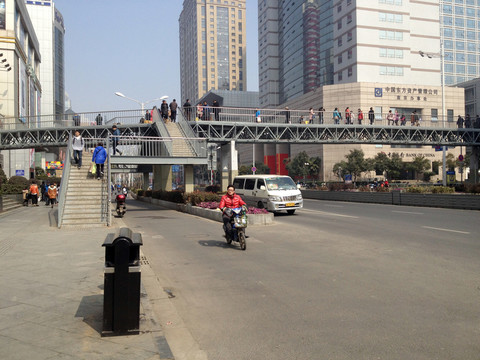 南京 現(xiàn)代建筑