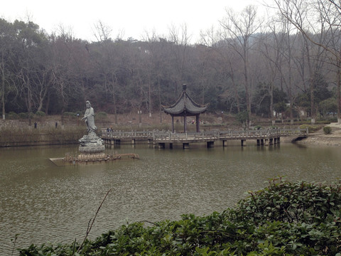 觀音湖 棲霞寺