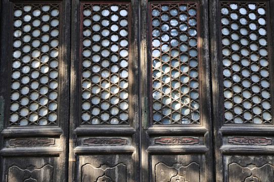 中國(guó)建筑木門(mén)窗