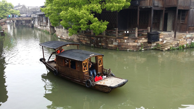 烏鎮(zhèn)游船