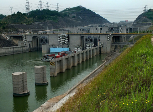 三峽船閘