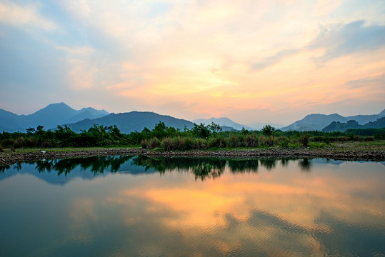 晚霞