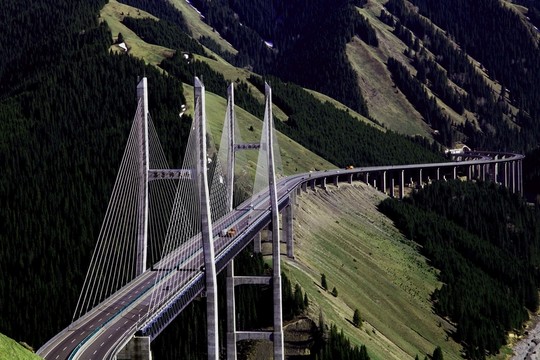 果子溝大橋