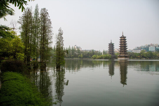 桂林兩江四湖