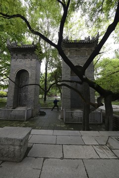 西安小雁塔景區(qū)風(fēng)光